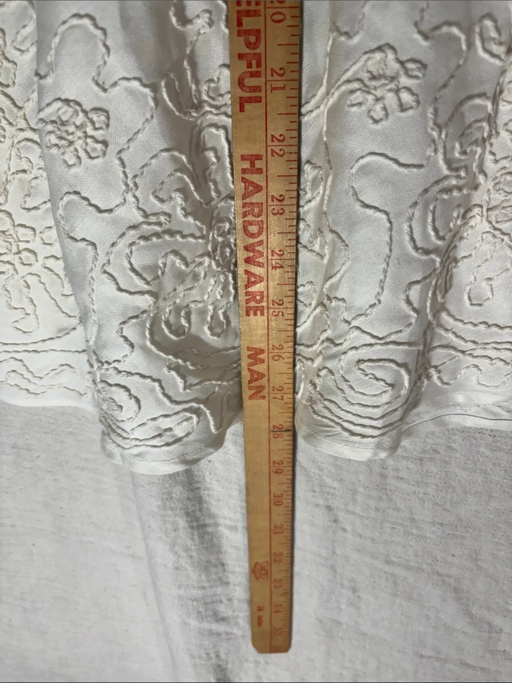 Appraisal Ivory Embroidered A Line Midi Skirt Size 12 Ramie Rayon Blend Lined